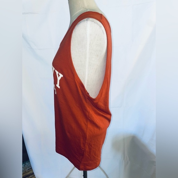 Old Navy Rust Tank Top size M - Picture 2 of 9